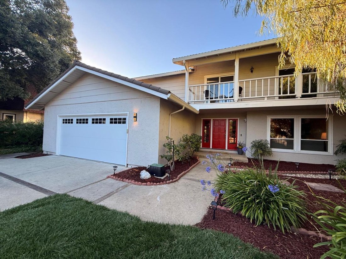 House in East Palo Alto, California, United States 3 - 18290870