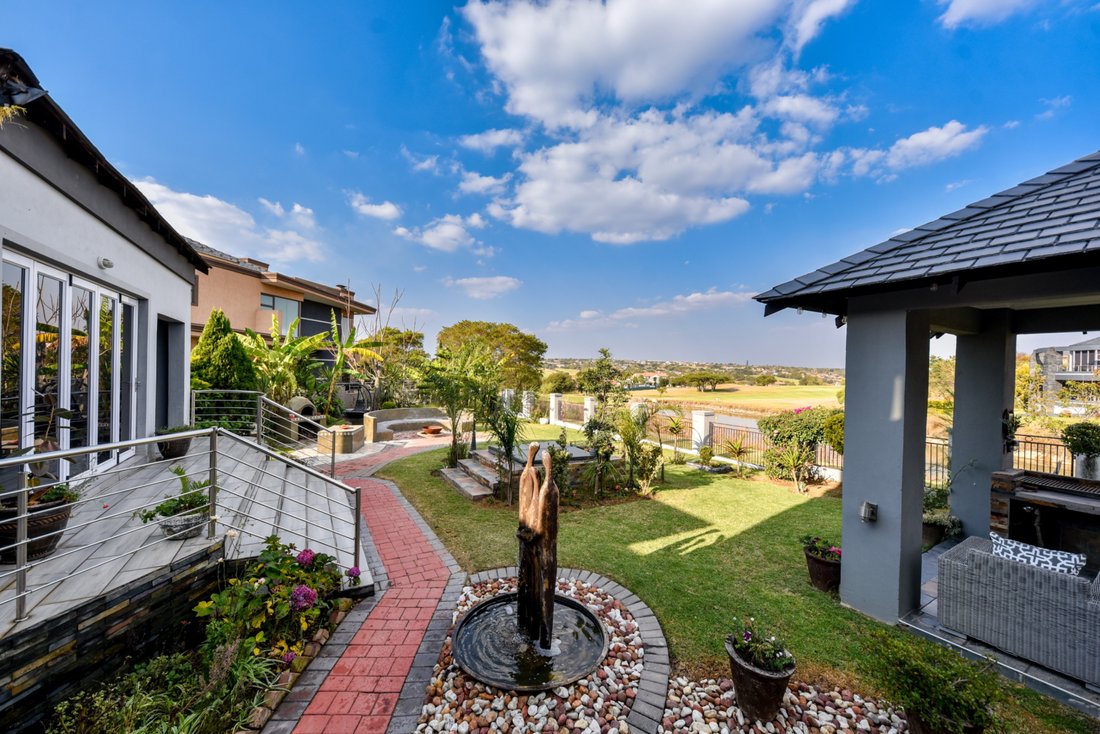 House in Sunderland Ridge AH, Gauteng, South Africa 3 - 18287744