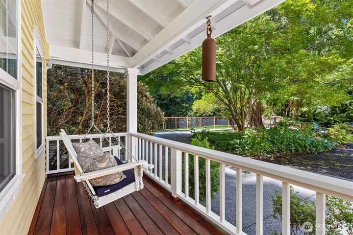 House in Bainbridge Island, Washington, United States 3 - 18293440