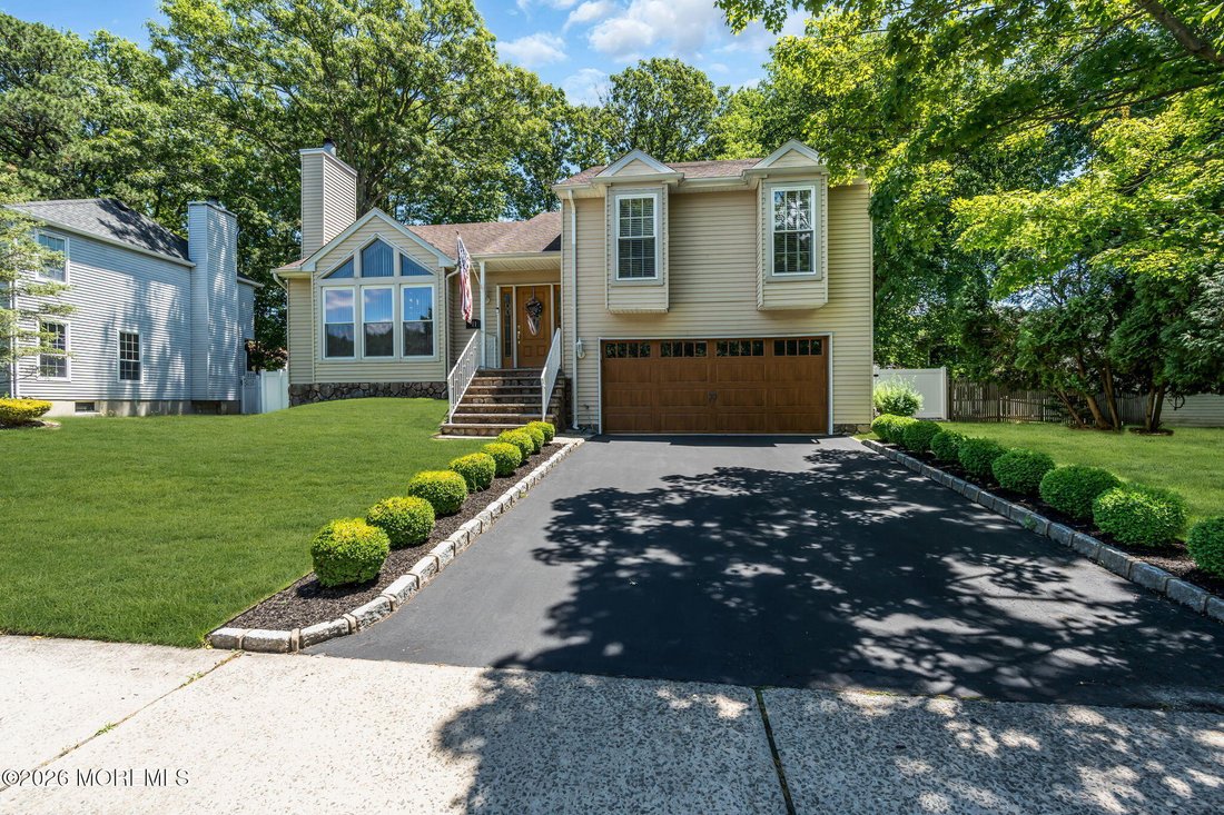 House in Howell Township, New Jersey, United States 3 - 18293667