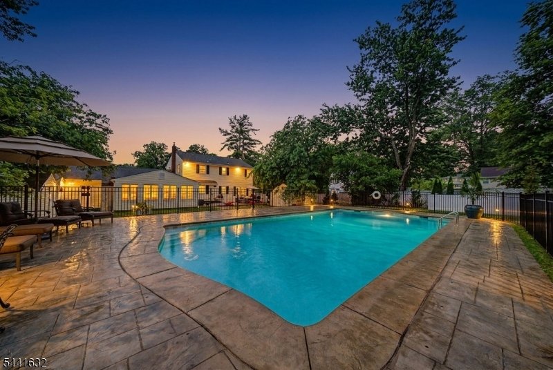 House in Mountain Lakes, New Jersey, United States 3 - 18263132