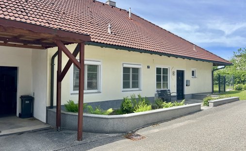 House in Ottensheim, Upper Austria, Austria 1