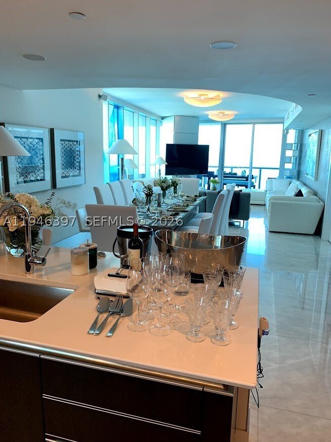 Condominio en Sunny Isles Beach, Florida, Estados Unidos 4 - 16947349