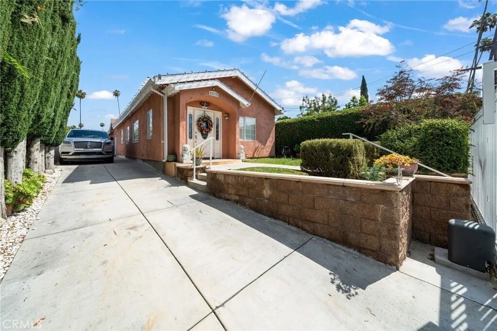House in Los Angeles, California, United States 3 - 17996105