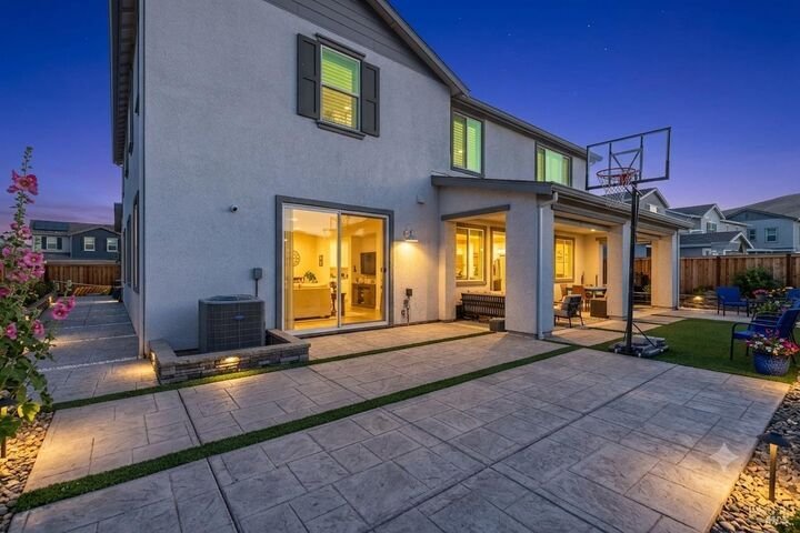 House in Vacaville, California, United States 4 - 18293025
