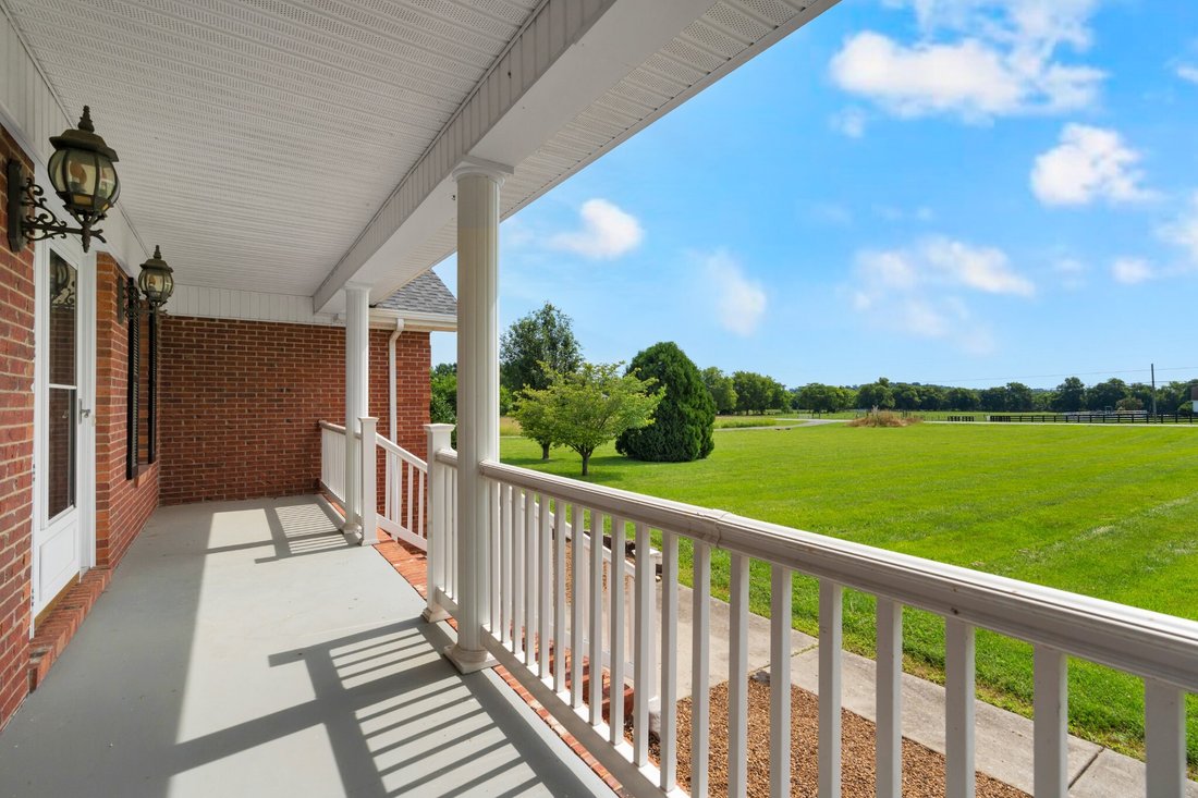 House in Shelbyville, Tennessee, United States 5 - 18294656
