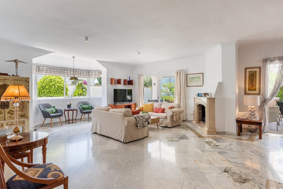 Villa in Estepona, Andalusia, Spain 2 - 18288327