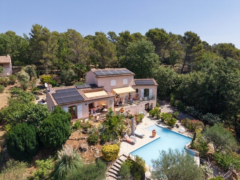 Villa in Neoules, Provence-Alpes-Côte d'Azur, France 1 - 16571167