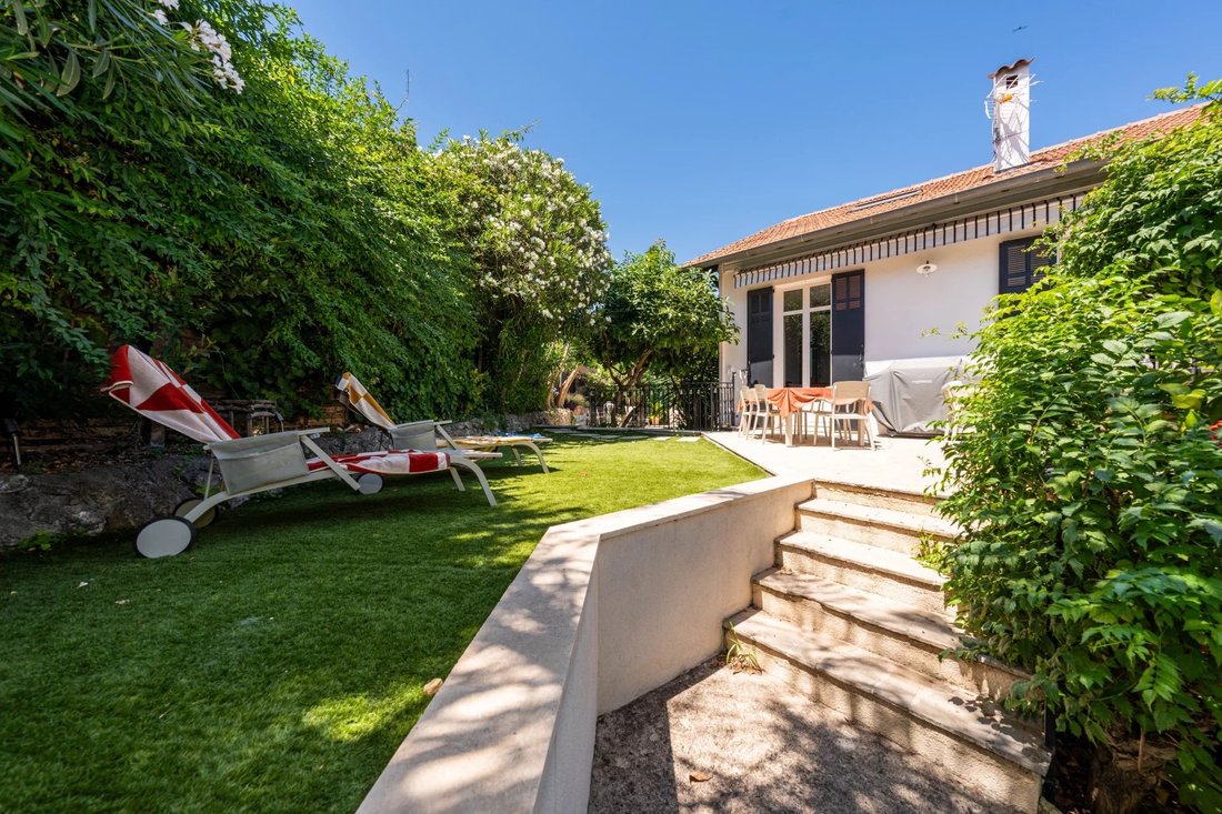 Villa in Broussailles, Cannes, France 2 - 18282691