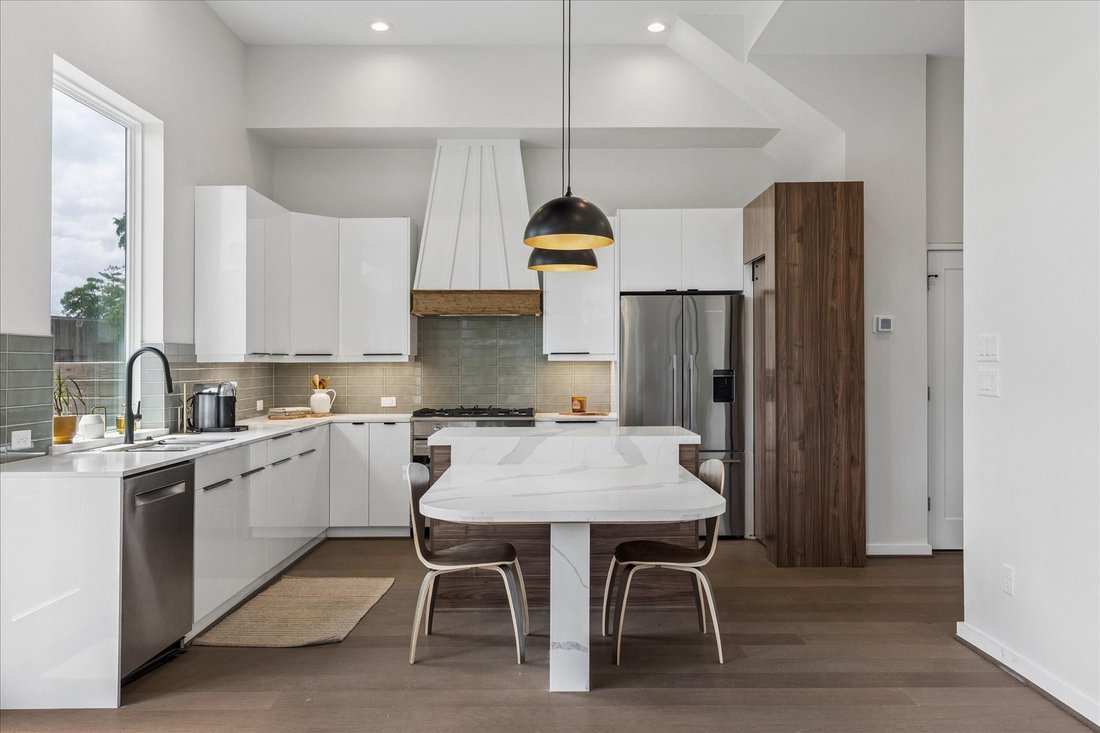 House in Houston, Texas, United States 3 - 18284977