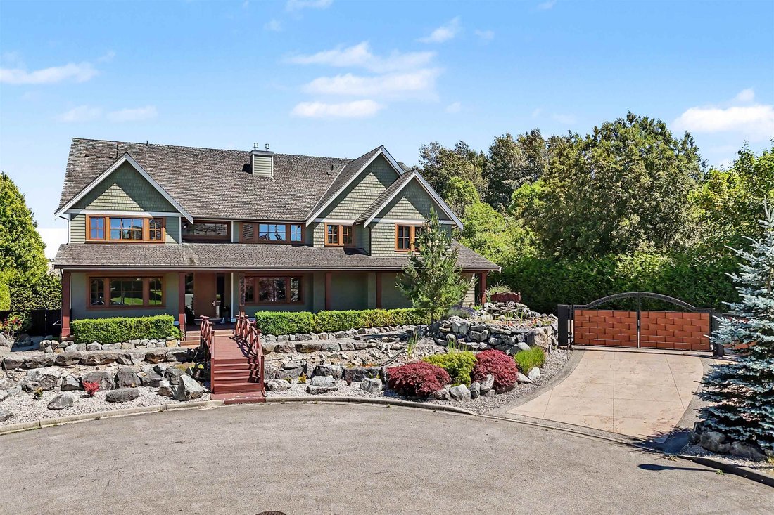 House in Surrey, British Columbia, Canada 2 - 18286727