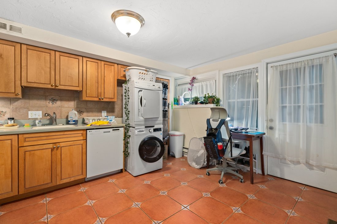 House in Boston, Massachusetts, United States 4 - 18291314