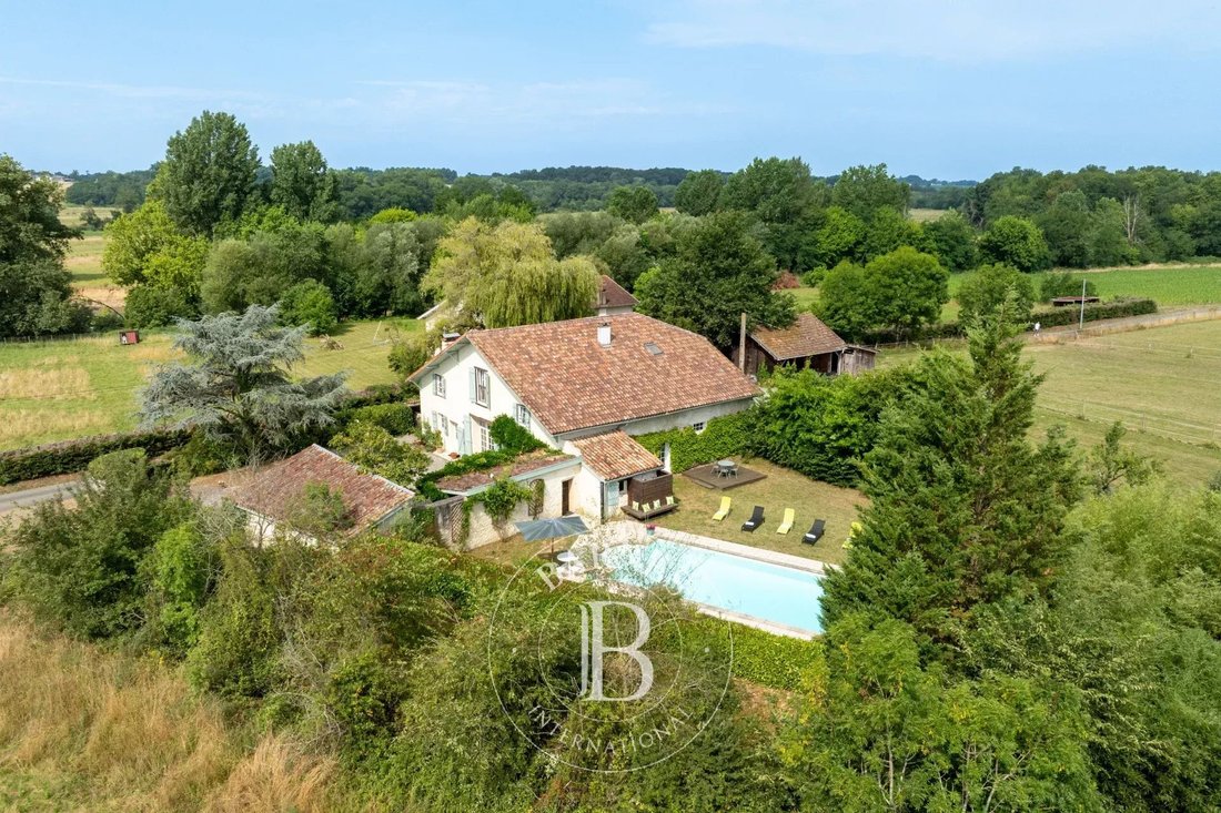 Domaine à Amou, Nouvelle-Aquitaine, France 1 - 18282787