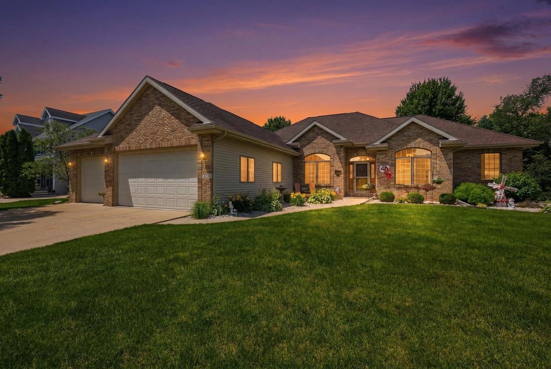 House in Cottage Grove, Wisconsin, United States 1 - 18284407