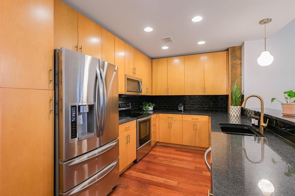 Condo in Austin, Texas, United States 3 - 18286694