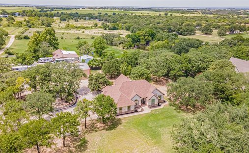 House in Tolar, Texas, United States 1