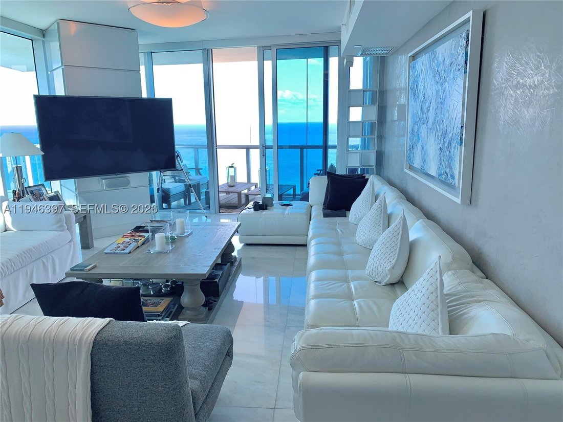 Condo in Sunny Isles Beach, Florida, United States 2 - 16947349