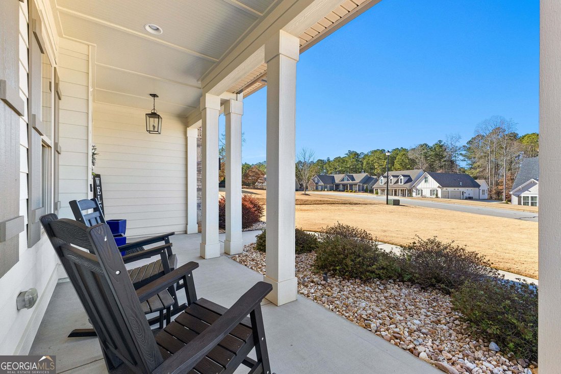 Newnan, Georgia, United States 5 - 17797072