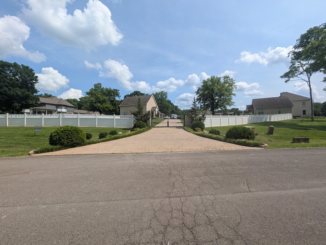 House in Columbia, Tennessee, United States 3 - 16965784