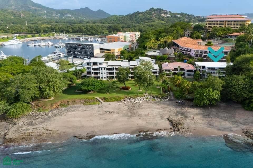 Condo in Playa Flamingo, Guanacaste Province, Costa Rica 1 - 17088131