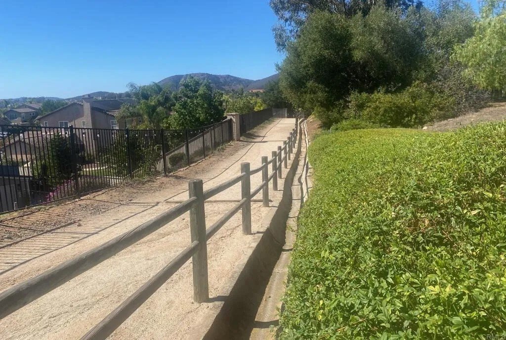 House in San Marcos, California, United States 2 - 18288967