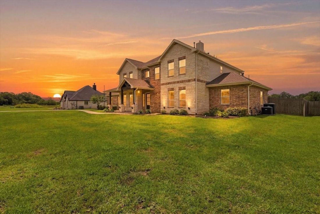 House in Baytown, Texas, United States 2 - 18292349