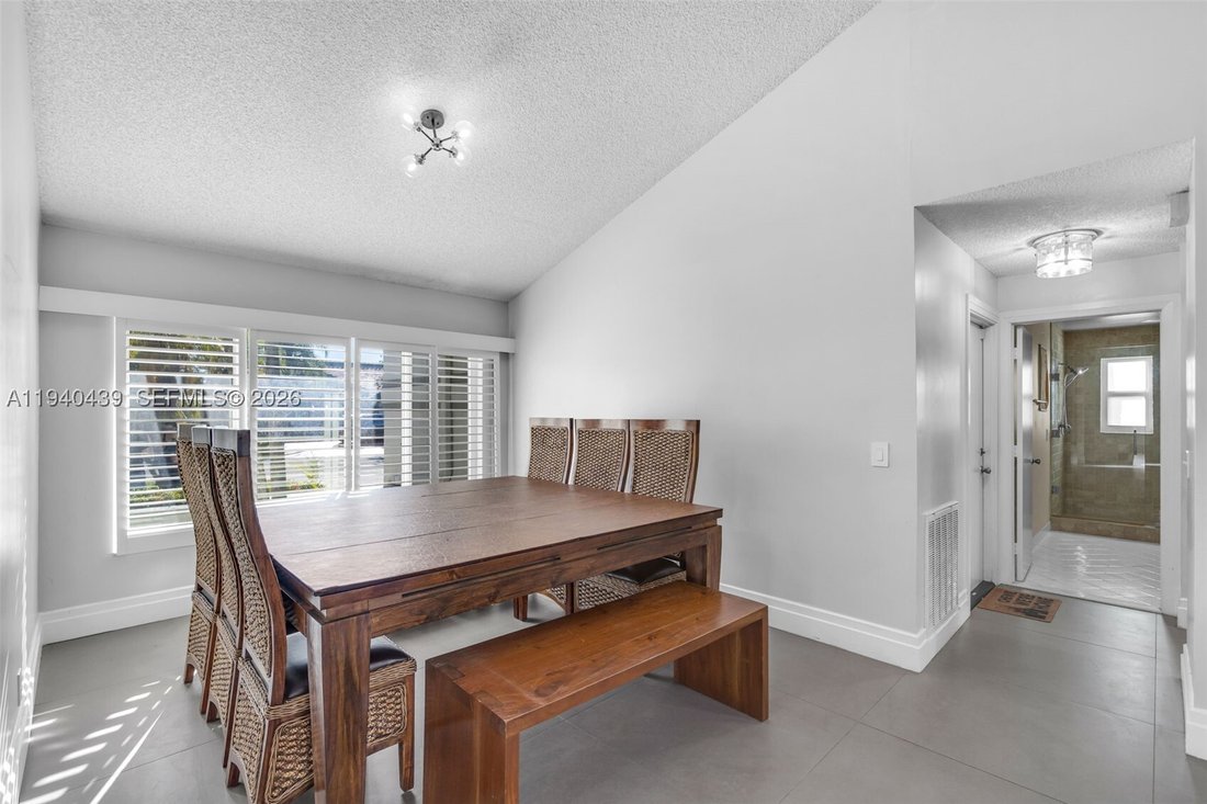 Maison à Pembroke Pines, Floride, États-Unis 5 - 16895895