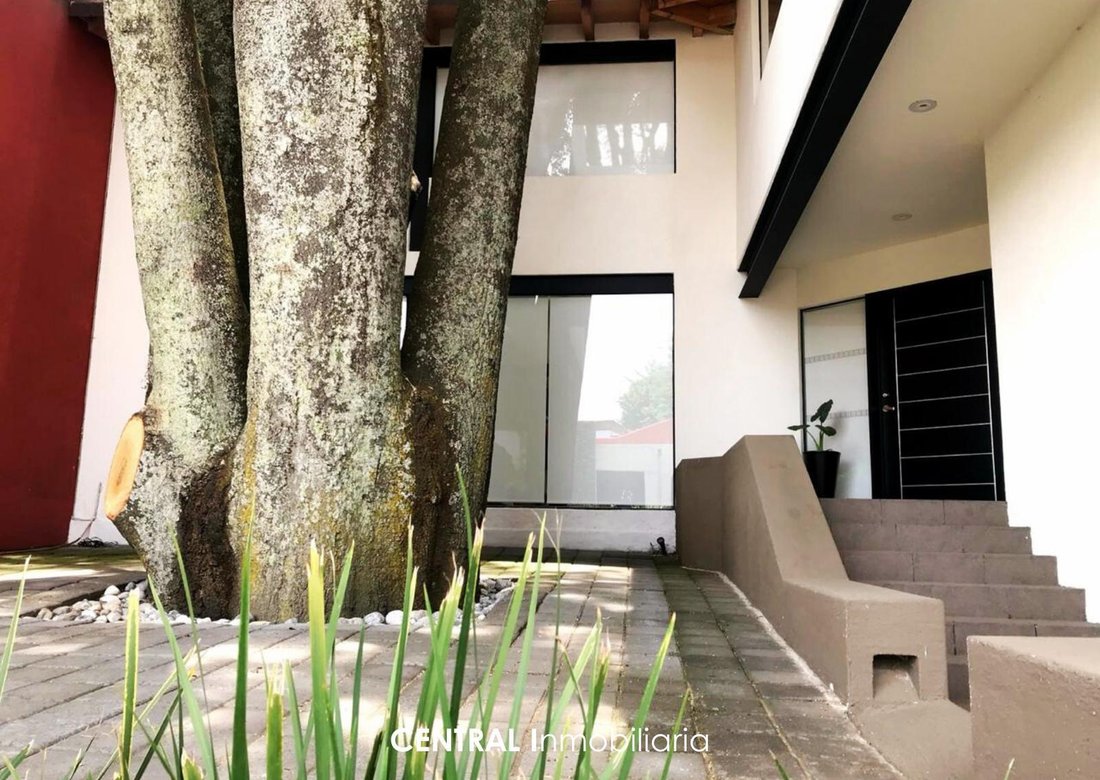 House in Fraccionamiento y Club de Golf los Encinos, State of Mexico, Mexico 1 - 18281793