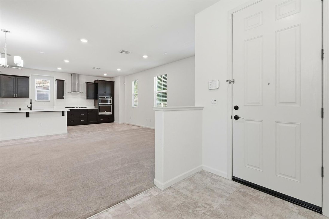 House in Elk Grove, California, United States 5 - 18286547