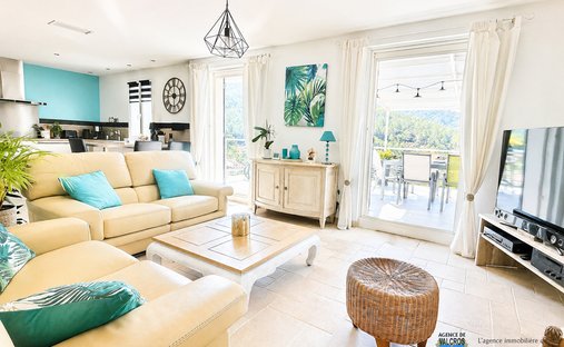 Villa in La Londe-les-Maures, Provence-Alpes-Côte d'Azur, France 1