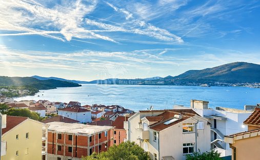 Appartamento a Okrug Gornji, Regione spalatino-dalmata, Croazia 1