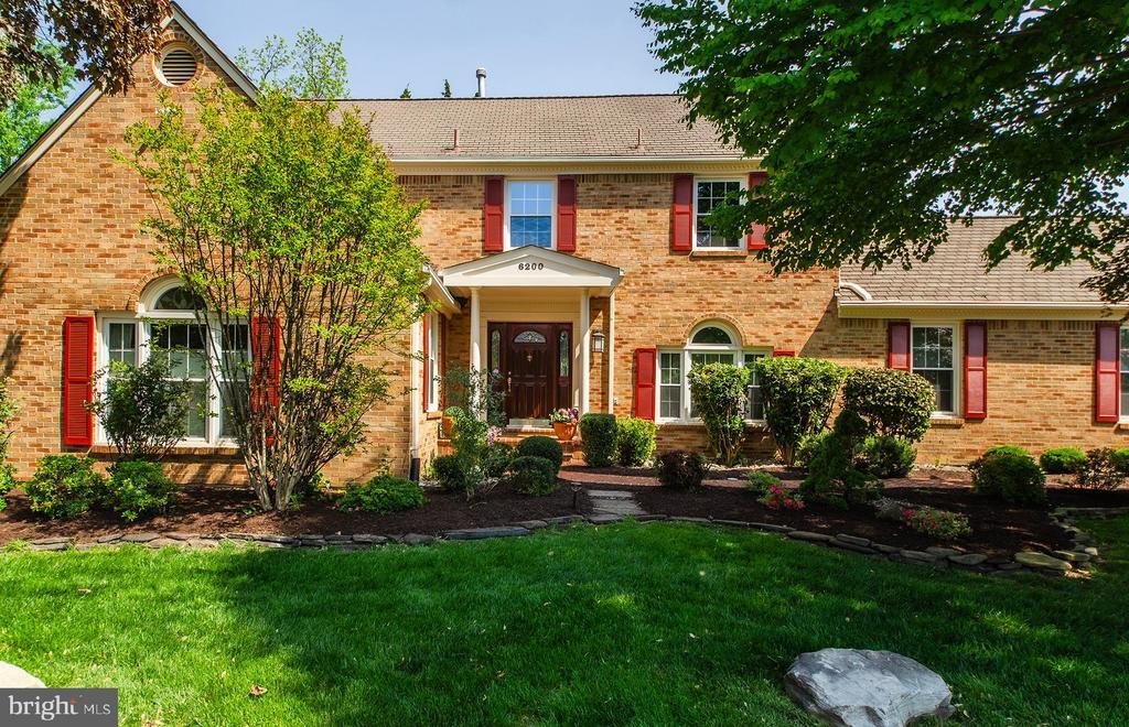 House in Idylwood, Virginia, United States 4 - 18293162