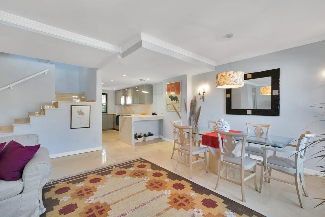 Apartment in Estepona, Andalusia, Spain 1 - 18288334