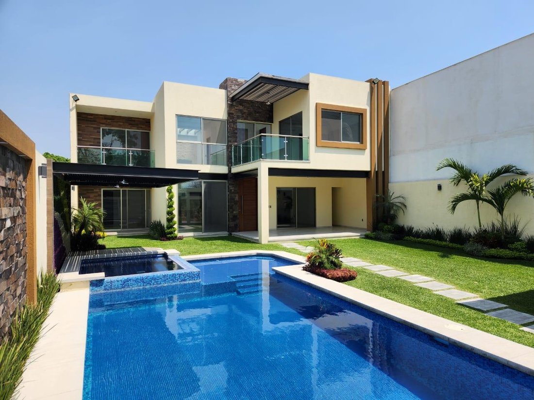 Casa en Cuernavaca, Morelos, México 2 - 18290125