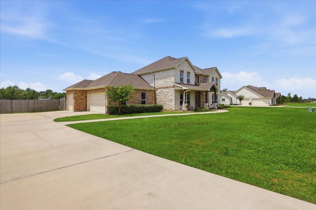 House in Baytown, Texas, United States 5 - 18292349
