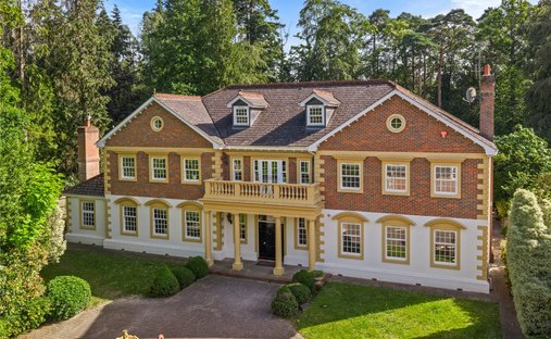 House in South Ascot, England 1