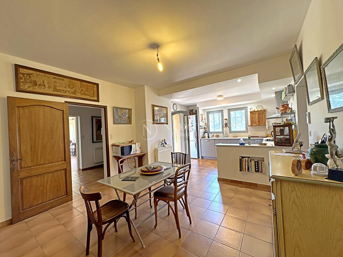 House in Lourmarin, Provence-Alpes-Côte d'Azur, France 4 - 18285001