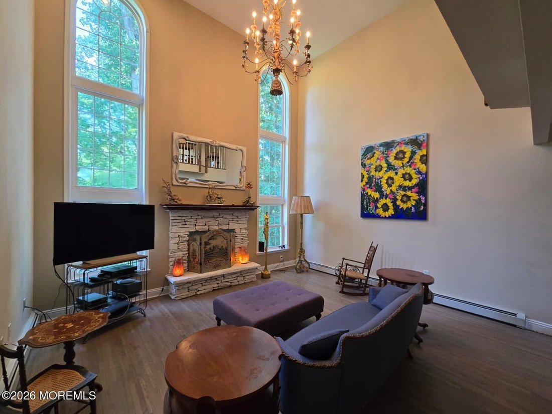 House in Marlboro Township, New Jersey, United States 4 - 18151735