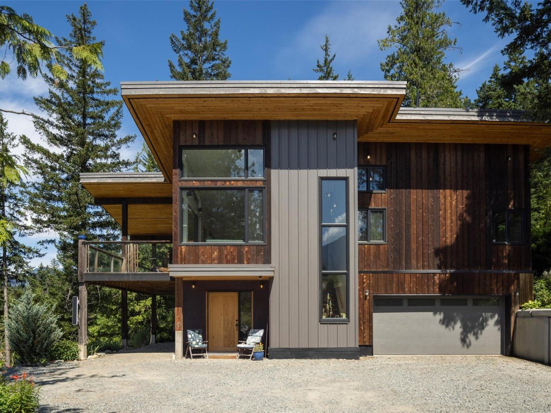 House in Pemberton, British Columbia, Canada 4 - 18293069