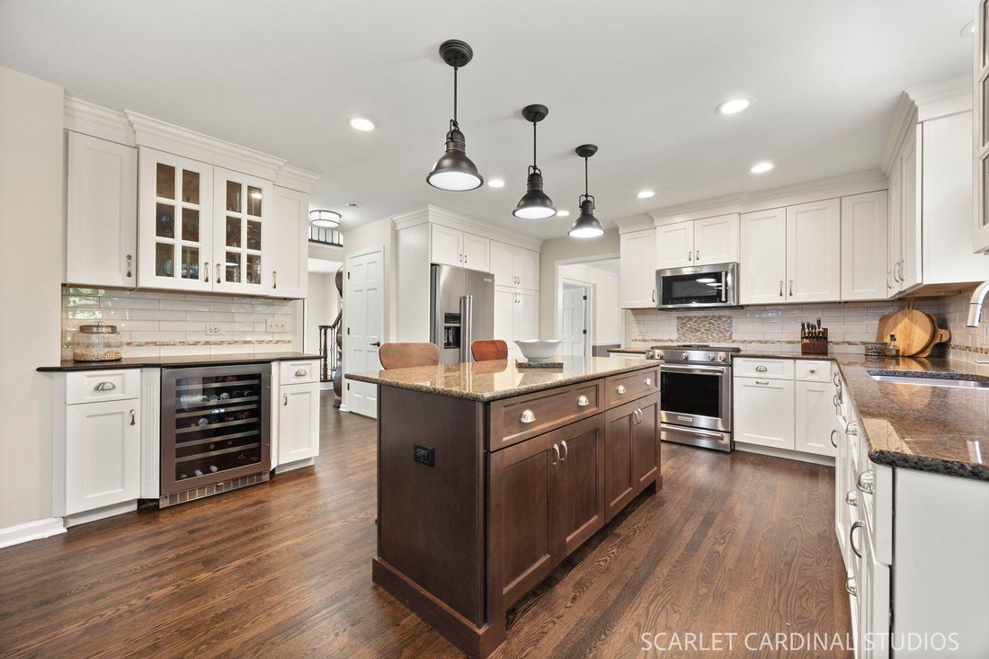 House in Naperville, Illinois, United States 3 - 18248810