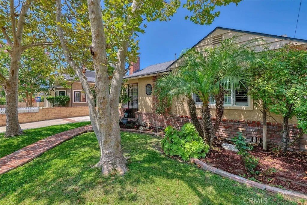 House in Burbank, California, United States 5 - 18123060