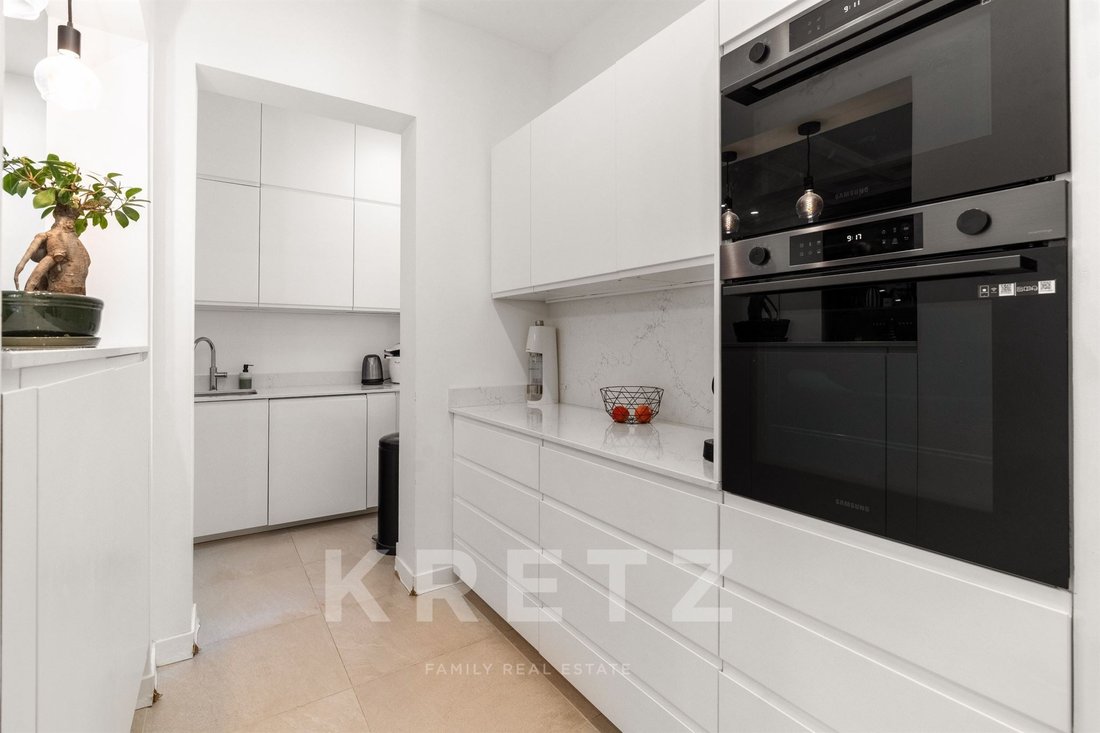 Apartment in Chaillot, Paris 16e Arrondissement, Paris 4 - 18286711