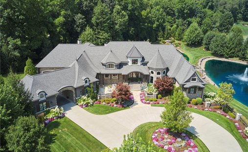 House in Medina, Ohio, United States 1