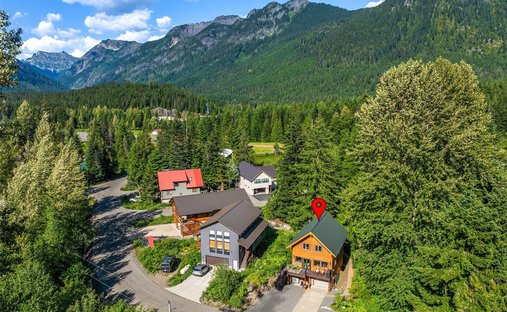 House in Snoqualmie Pass, Washington, United States 1