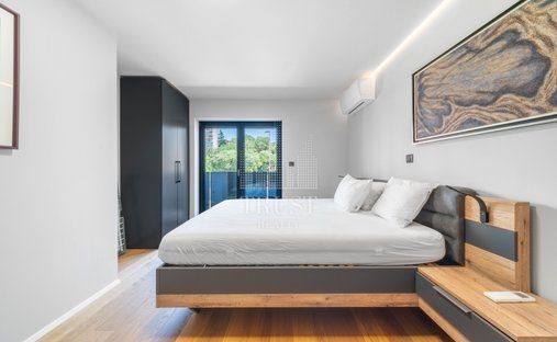 Apartment in Mjesni odbor Krimeja, Grad Rijeka, Primorje-Gorski Kotar County 1