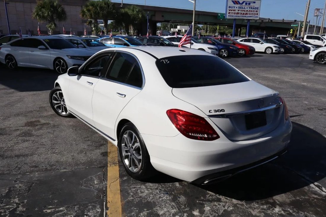 Sedan in Orlando, FL, United States 5 - 18287221