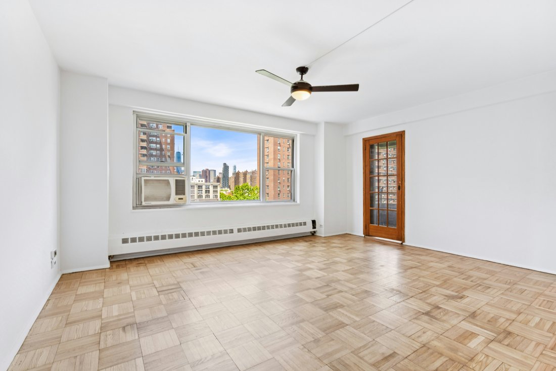 Co Op in New York, New York, United States 1 - 18285380