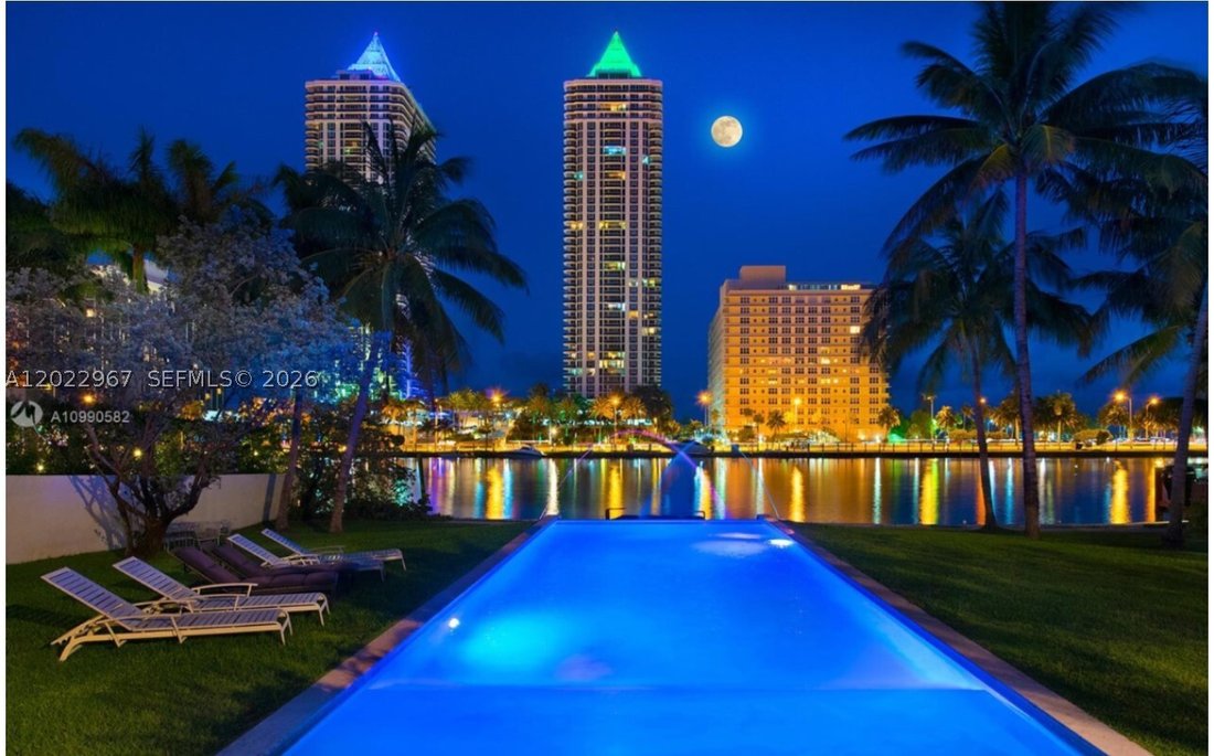 Condo in Miami Beach, Florida, United States 1 - 18285266