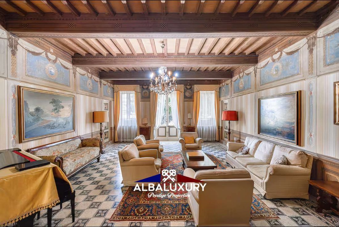 Villa in Compitese, Capannori, Tuscany 2 - 18292287