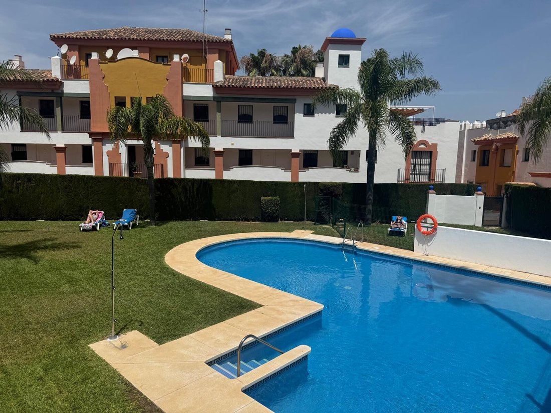 Apartment in Estepona, Andalusia, Spain 3 - 18288334